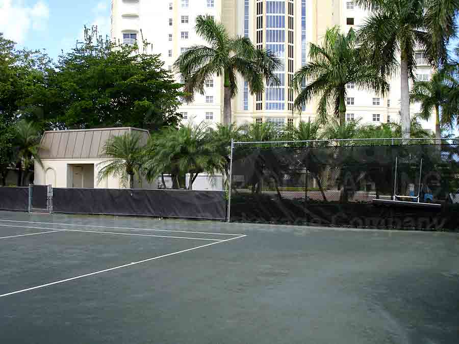 Contessa Tennis Courts